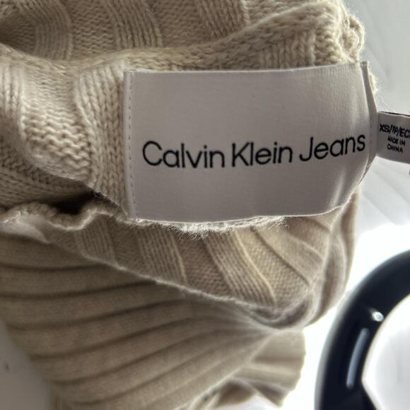 Calvin Klein Jeans Ribbed Cropped Turtleneck Sweater in Light Beige - Picture 4 of 5